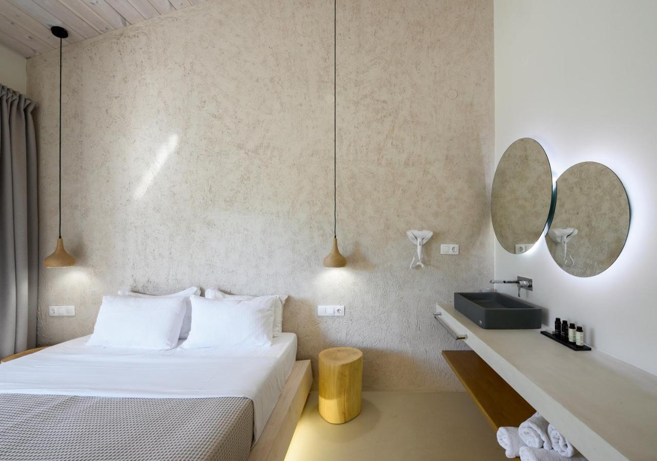 Karidi Beach Boutique Suites Vourvourou Exterior photo