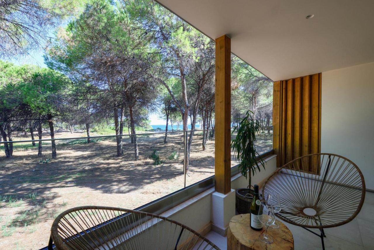 Karidi Beach Boutique Suites Vourvourou Exterior photo